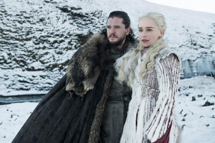 Jon Snow e Daenerys Targaryen de Il Trono di Spade Kit Harington ed Emilia Clarke in Game of Thrones
