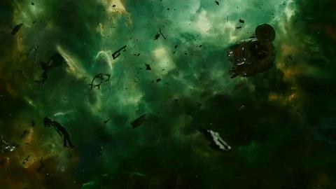 La scena di Gamora nello spazio è verosimile, lo dice la NASA Quill si fionda a salvare Gamora in una scena di Guardiani della Galassia
