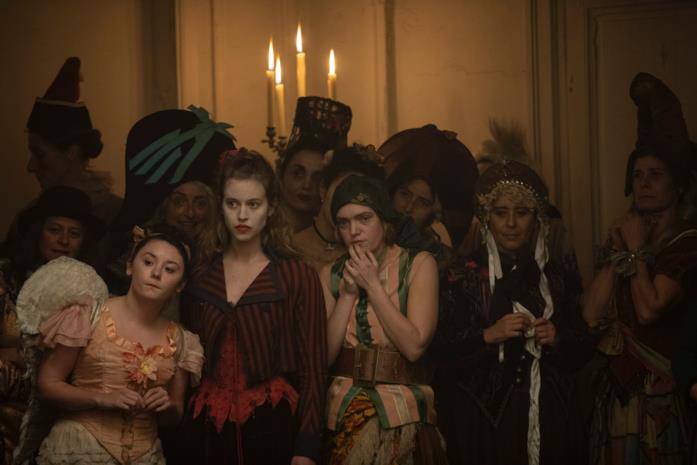 Il ballo delle pazze, Mélanie Laurent ci porta nel manicomio femminile della Salpêtrière Il cast delle "internate" nel film Il ballo delle pazze