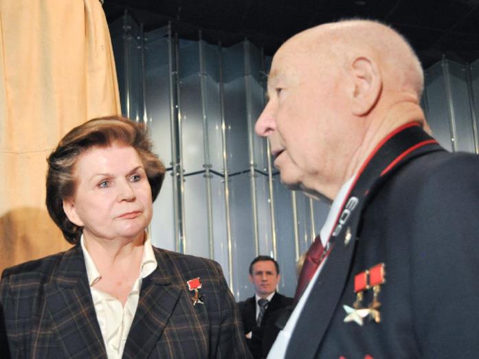 Valentina Vladimirovna Tereškova e Aleksey Leonov I cosmonauti Valentina Vladimirovna Tereškova e Aleksey Leonov