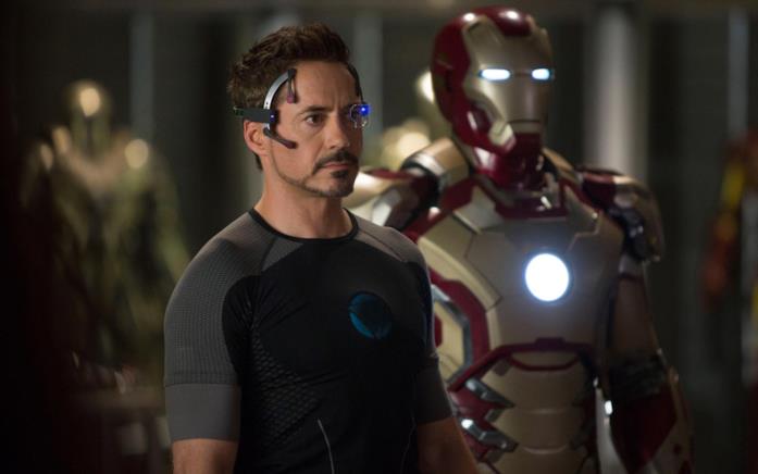 Robert Downey Jr. in una scena del film