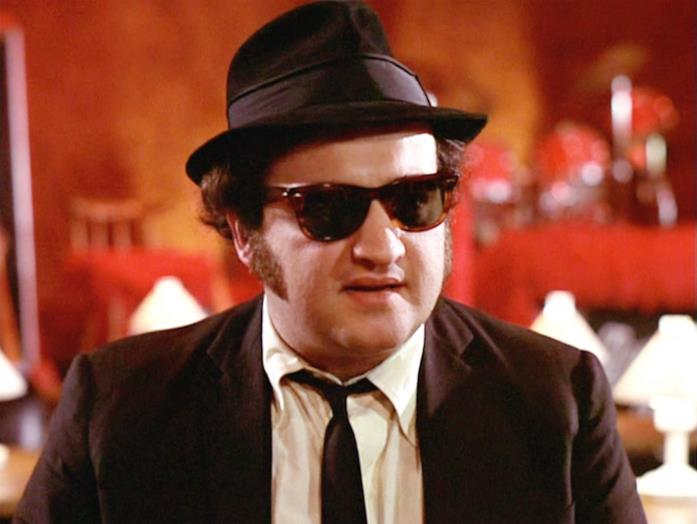 John Belushi è Jake "Joliet" Blues nel film The Blues Brothers Jake sta cercando di formare nuovamente la sua band