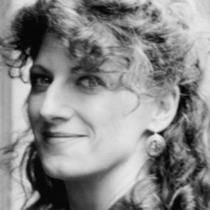 Angela Finocchiaro
