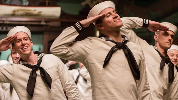 Ave, Cesare!, l'amore dei Coen per la golden age hollywoodiana Channing Tatum in una scena del film