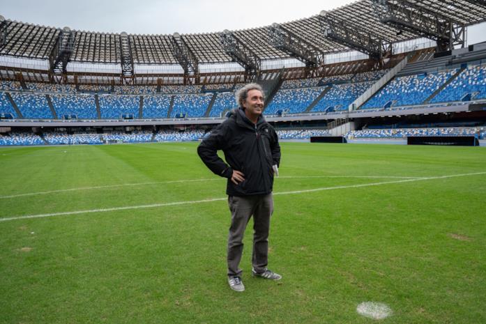 È stata la mano di Dio Paolo Sorrentino al San Paolo