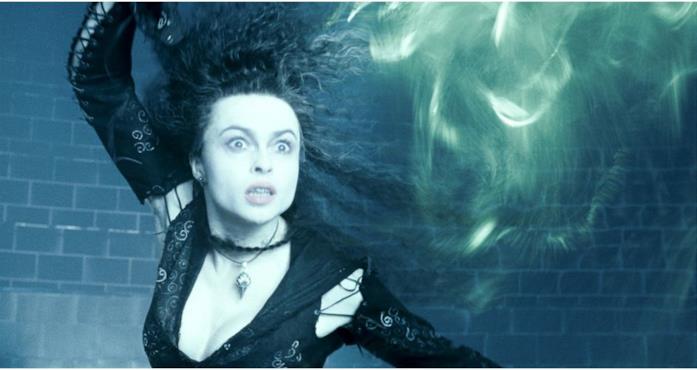 Bellatrix Lestrange Bellatrix Lestrange lancia un incantesimo mortale in Harry Potter e l'Ordine della Fenice.