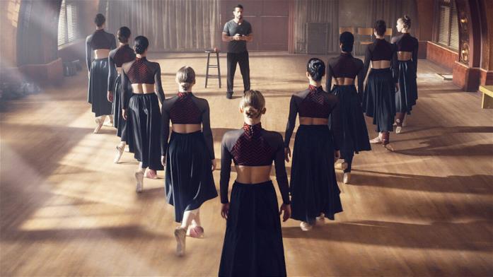 Ramon Costa e le ragazze di Tiny Pretty Things Il cast di Tiny Pretty Things