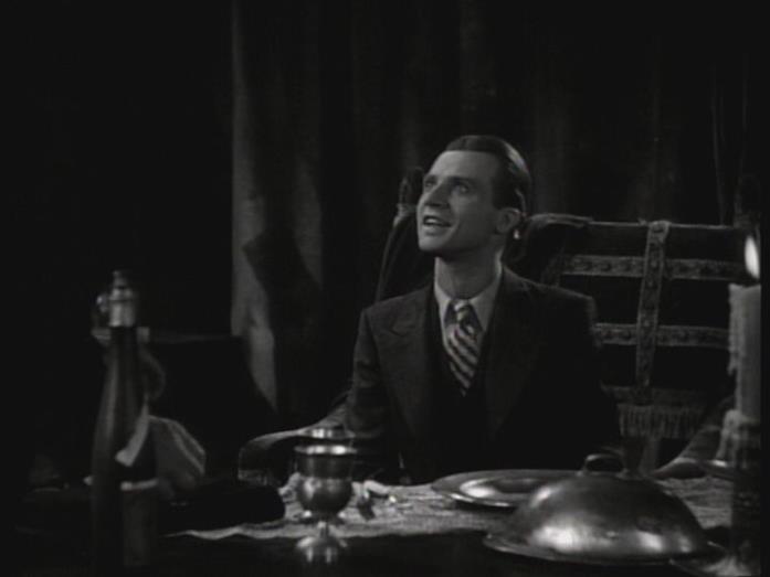 Nel Dracula di Tod Browning e Karl Freund Renfield è interpretato da Dwight Frye Dwight Frye interpreta Renfield nel Dracula di Tod Browning e Karl Freund