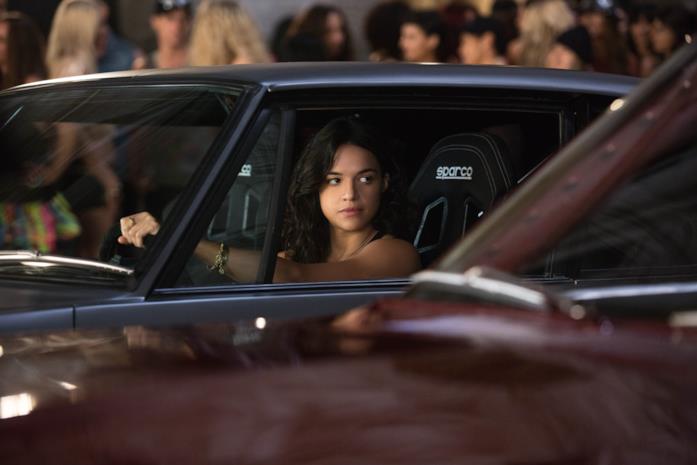 Michelle Rodriguez in una scena del film Fast & Furious 6