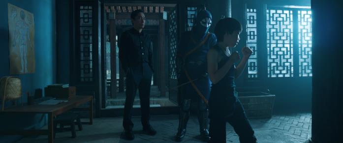 Shang-Chi Shang-Chi si allena sotto lo sguardo di Death Dealer e il Mandarino