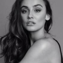 Charlotte Wildrianne