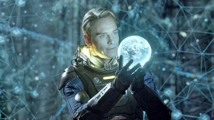 Michael Fassbender interpreta l'androide David in Prometheus L'androide David è interpretato da Michael Fassbender