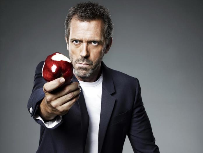 Dr. House Dr. House con una mela protesa