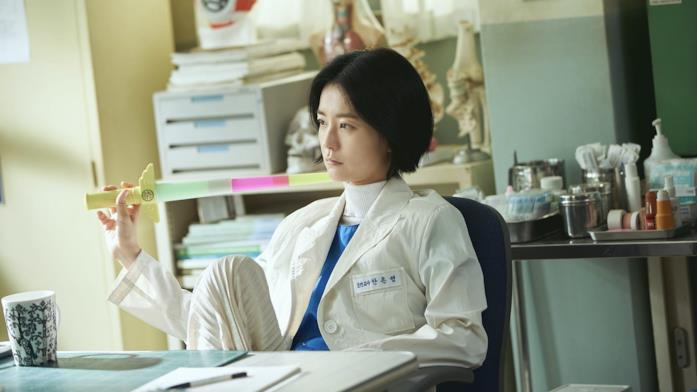 Ahn Eun-young, interpretata da Jung Yu-mi Primo piano di Jung Yu-mi