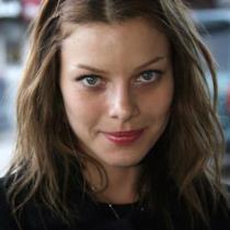 Lauren German