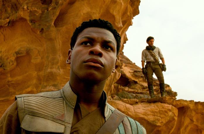 Primo piano di Finn (John Boyega) nel trailer di Star Wars: L'Ascesa di Skywalker