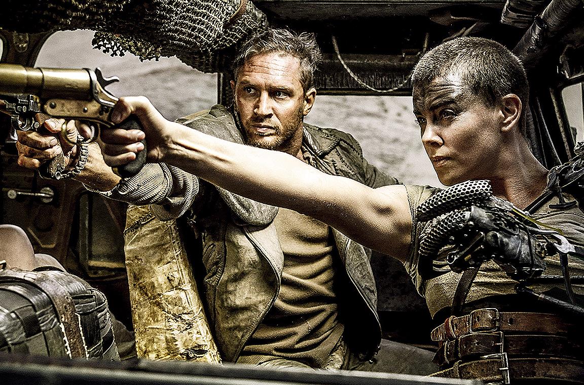 L'attrice Charlize Theron nei panni di Furiosa nel film Mad Mad: Fury Road
