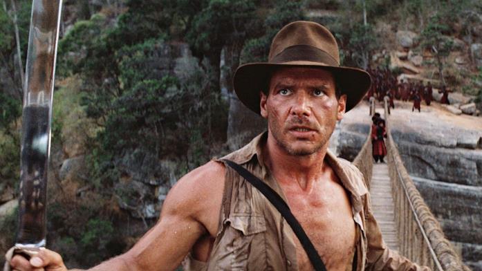 Indiana Jones in una scena tratta da Indiana Jones e il tempio maledetto