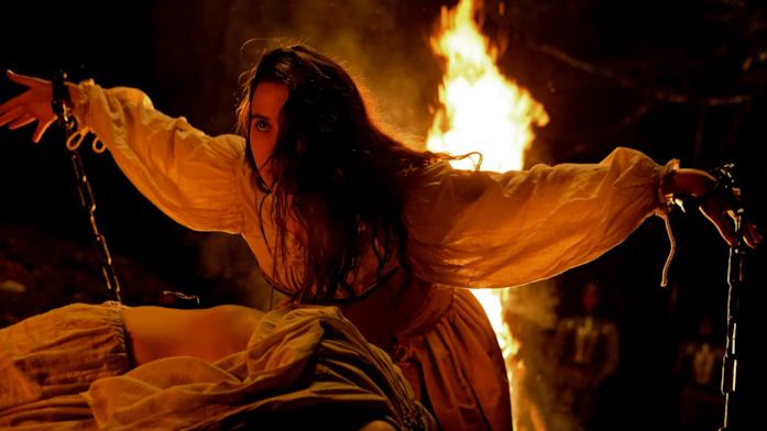 Il sabba è basato su una storia vera? Gli eventi che hanno ispirato il film Netflix Amaia Aberasturi in una scena del film Il sabba