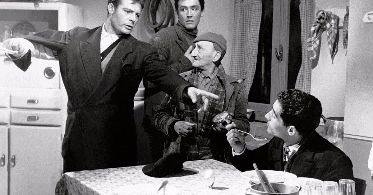 I migliori film italiani di sempre 30 pellicole che sono storia I migliori film italiani di sempre 30 pellicole che sono storia