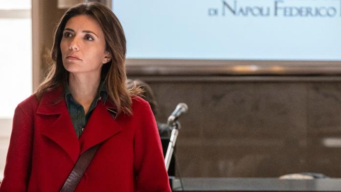 Serena Rossi è Mina Settembre