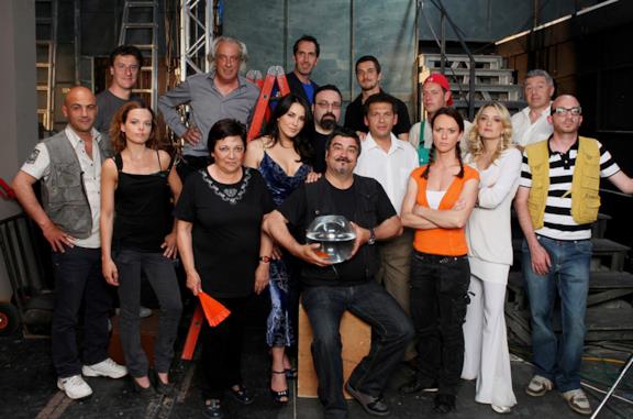 Il cast di Boris in una foto di gruppo