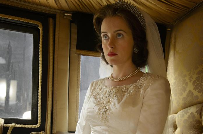 Claire Foy in una scena della prima stagione