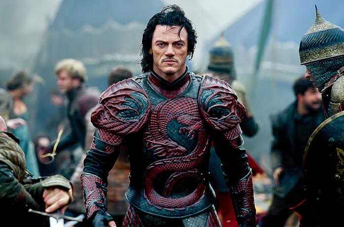 In Dracula Untold, Luke Evans ha interpretato Vlad III Un'immagine che ritrae Luke Evans nei panni di Vlad III di Valacchia