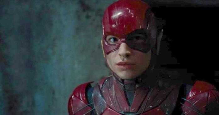 Flash Ezra Miller nel ruolo di Flash