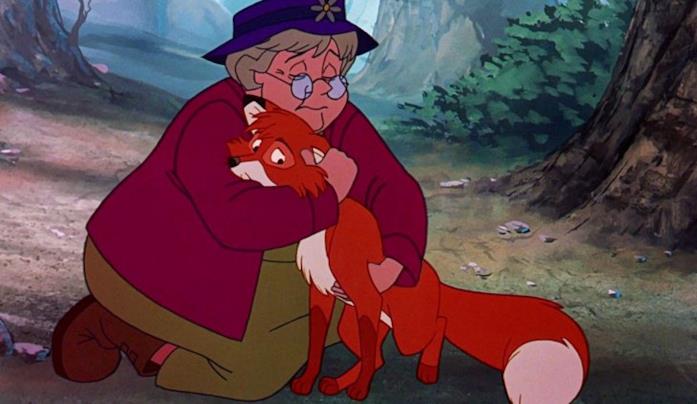 Red e Toby racconta un'amicizia indissolubile Red si separa dalla sua anziana padroncina