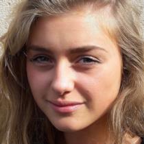 Laura Genovino