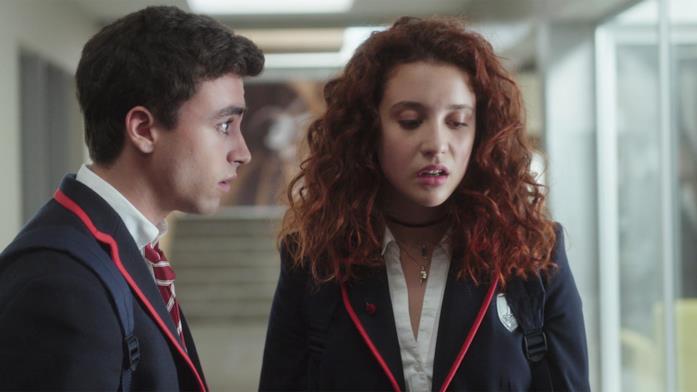 Elite stagione 1 Marina e Samuel nella prima stagione di Elite
