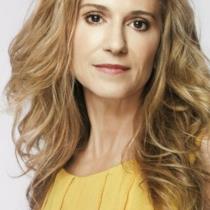 Holly Hunter