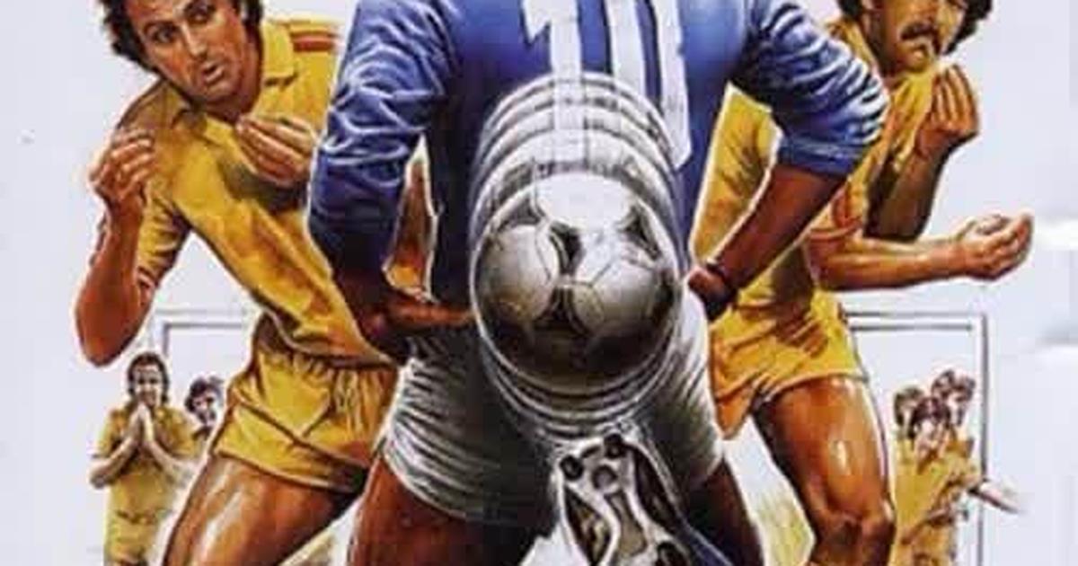 Mezzo Destro Mezzo Sinistro 2 Calciatori Senza Pallone