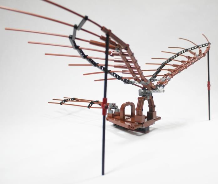 L'ornitottero di Leonardo da Vinci di LEGO: la struttura superiore del set Primo piano della parte superiore del set Ornitottero di Leonardo da Vinci di LEGO