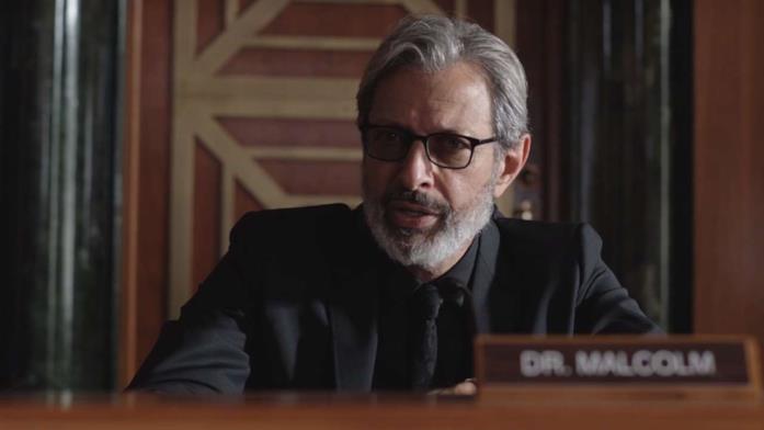 Jeff Goldblum torna nei panni del matematico Ian Malcolm in Jurassic World: Il Regno Distrutto Jeff Goldblum è Ian Malcolm nel trailer di Jurassic World: Il Regno Distrutto