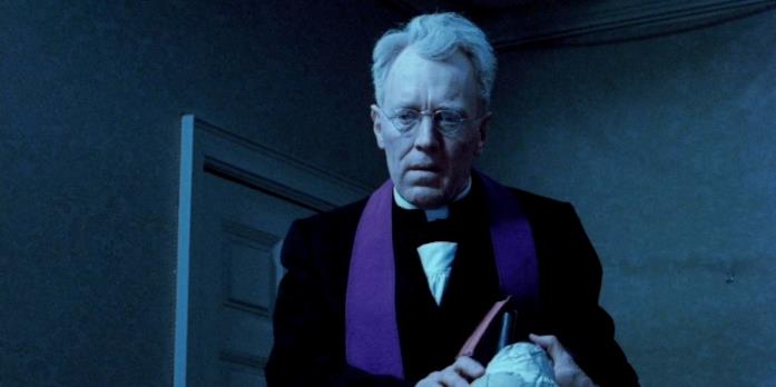 Max von Sydow nei panni di padre Lankester Merrin Il padre Lankester Merrin in una scena de L'esorcista