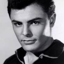 John Saxon