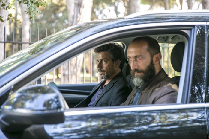 Il finale di Rosy Abate 2 - La Serie Davide Devenuto è il boss Costello in Rosy Abate 2 - La Serie