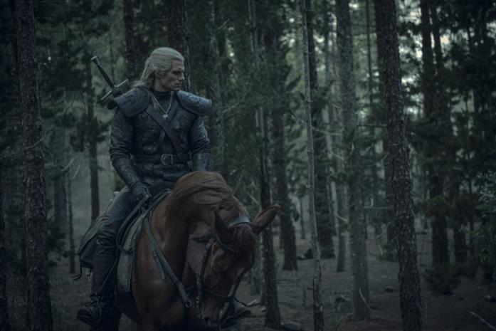 The Witcher la serie tv Geralt e Rutilia nella serie tv