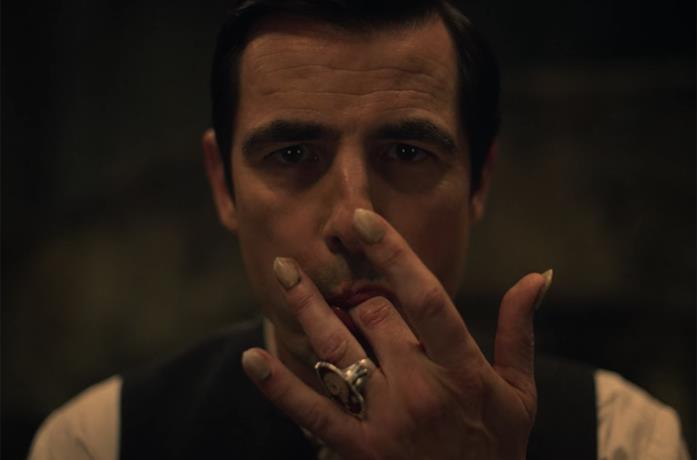 Claes Bang è Dracula