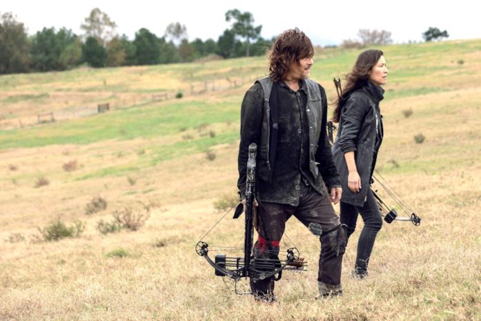 The Walking Dead: Daryl e Yumiko di fronte alle picche nell'episodio 9x15 The Walking Dead: Daryl e Yumiko nell'episodio 9x15