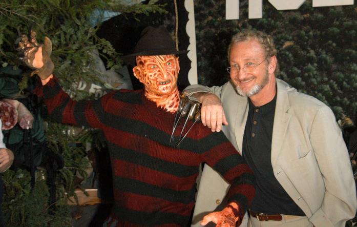 Robert Englund e la statua di cera di Freddy Krueger Freddy Krueger è interpretato da Robert Englund