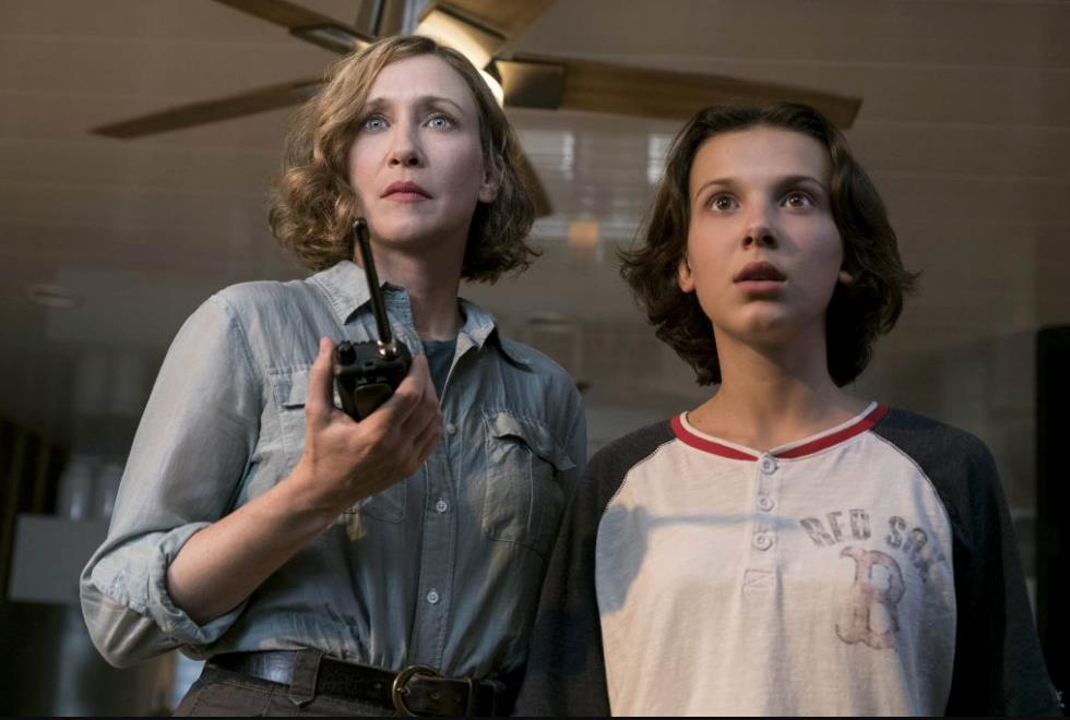Vera Farmirga e Millie Bobby Brown
