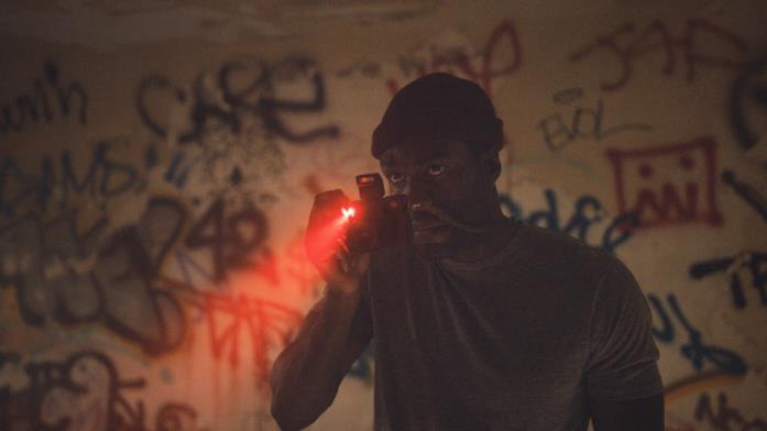 Candyman esce il 26 agosto: cosa devi sapere sul remake dell'horror cult Yahya Abdul-Mateen II in una scena del film Candyman
