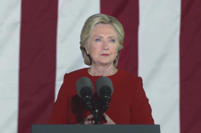 Hillary Clinton nella miniserie Hillary