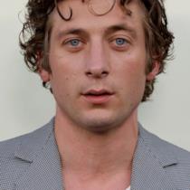 Jeremy Allen White