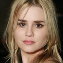 Alison Lohman