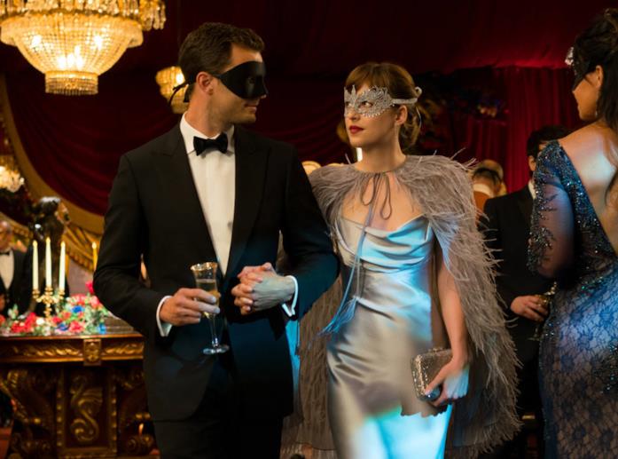Cinquanta sfumature di nero Il ballo in maschera in Cinquanta sfumature di grigio