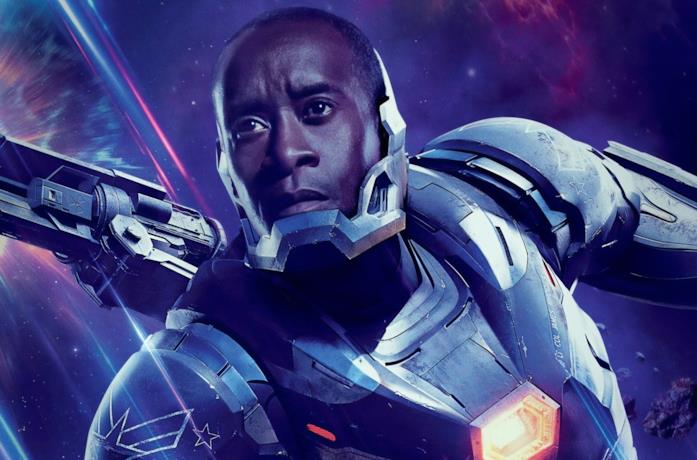 Un'immagine di War Machine nel poster di Avengers: Endgame